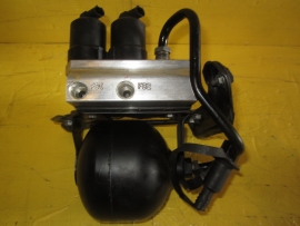 Mercedes Benz - Suspension Valve Block  - 2203200358